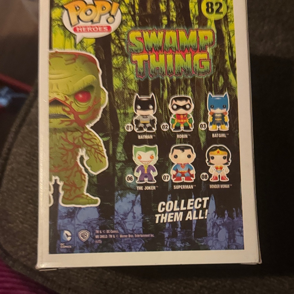 Funko Pop! Heroes Swamp Thing Vinyl Figure - Green and Red - Picture 2 of 3